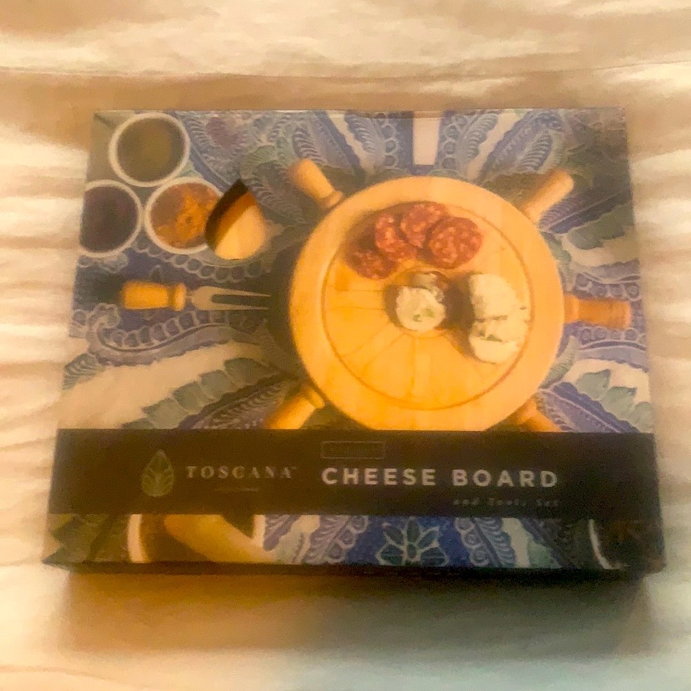 Lazy Susan style cheese board